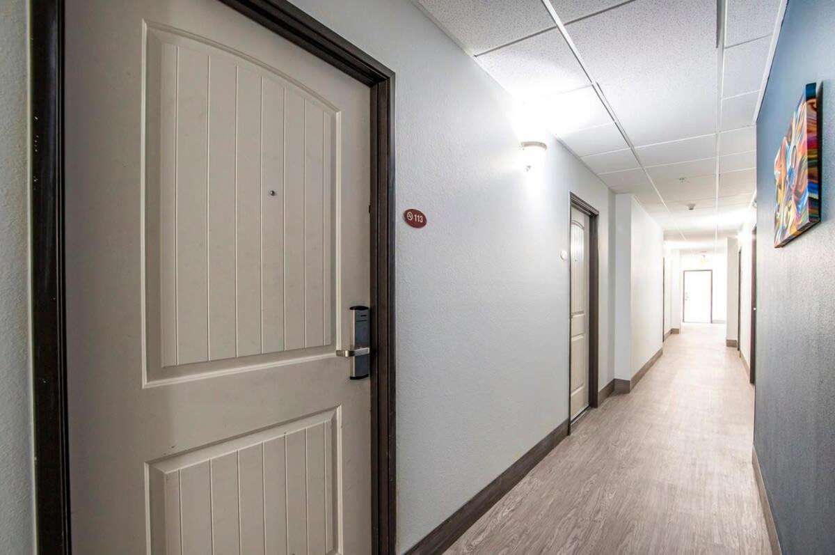 Sierra Vista Studio Apartment With Full Kitchen And King Bed Buitenkant foto